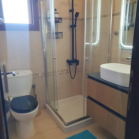 Teo's Seaview Specious 140m2 Near Harbor Daire *