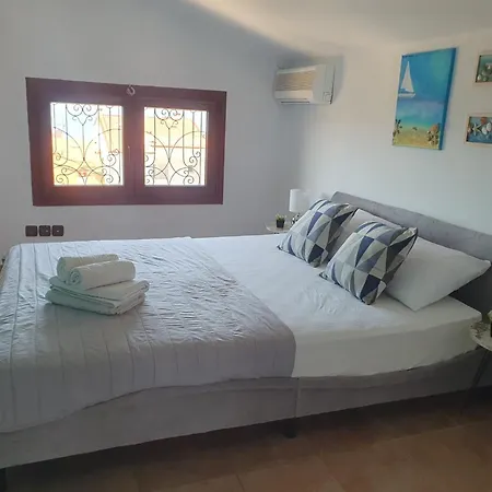 Teo's Seaview Specious Apartment, Near Harbor * Nikiti (Sithonia)