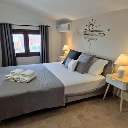 Апартаменты Teo's Seaview Specious Apartment, Near Harbor